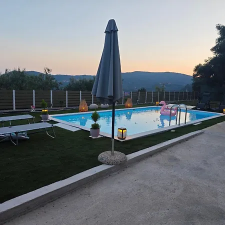 Loukas House 2 κέρκυρα σταυρός μακράτα 別荘