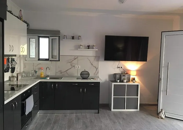 Loukas House 2 Дом отдыха *